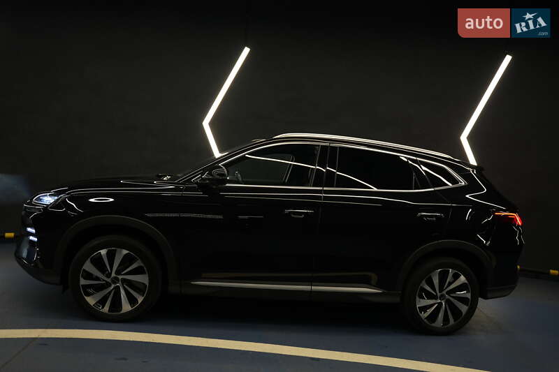 Позашляховик / Кросовер BYD Song Plus 2023 в Києві