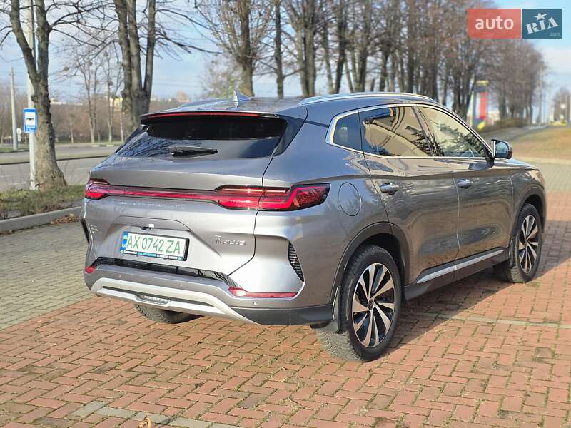 Позашляховик / Кросовер BYD Song Plus 2023 в Харкові