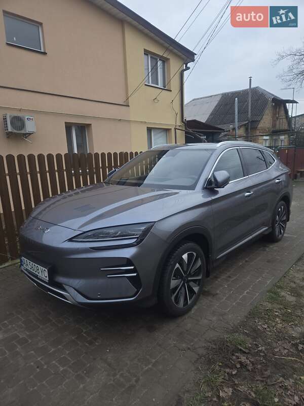 Позашляховик / Кросовер BYD Song Plus 2024 в Києві
