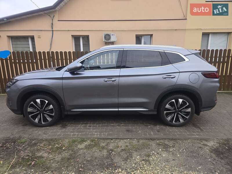 Позашляховик / Кросовер BYD Song Plus 2024 в Києві