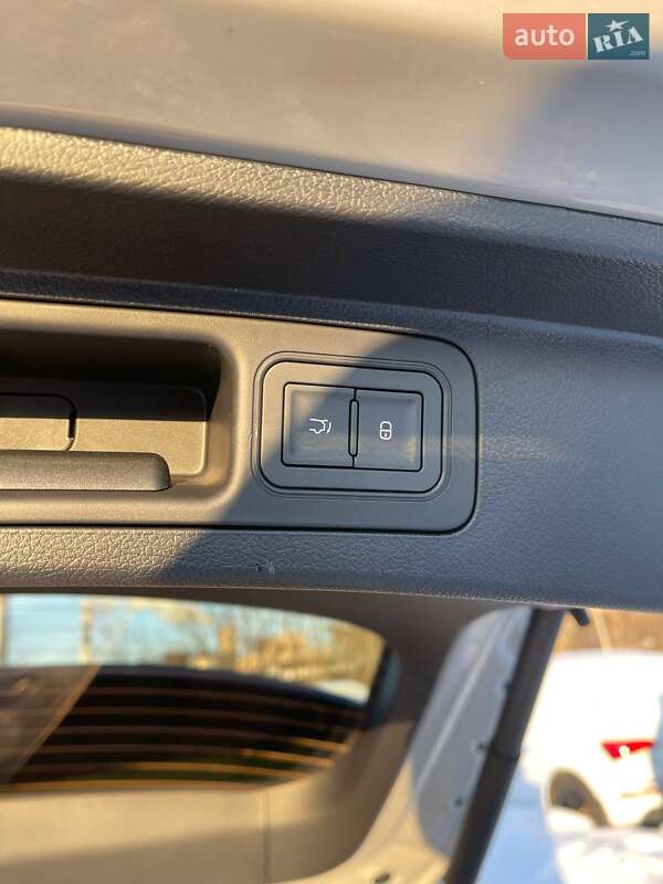 Внедорожник / Кроссовер BYD Song Plus 2025 в Львове фото 36 Внедорожник / Кроссовер BYD Song Plus 2025 в Львове