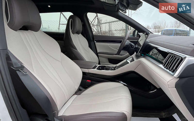 Позашляховик / Кросовер BYD Song Plus 2024 в Стрию