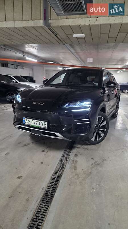 Внедорожник / Кроссовер BYD Song Plus 2025 в Киеве