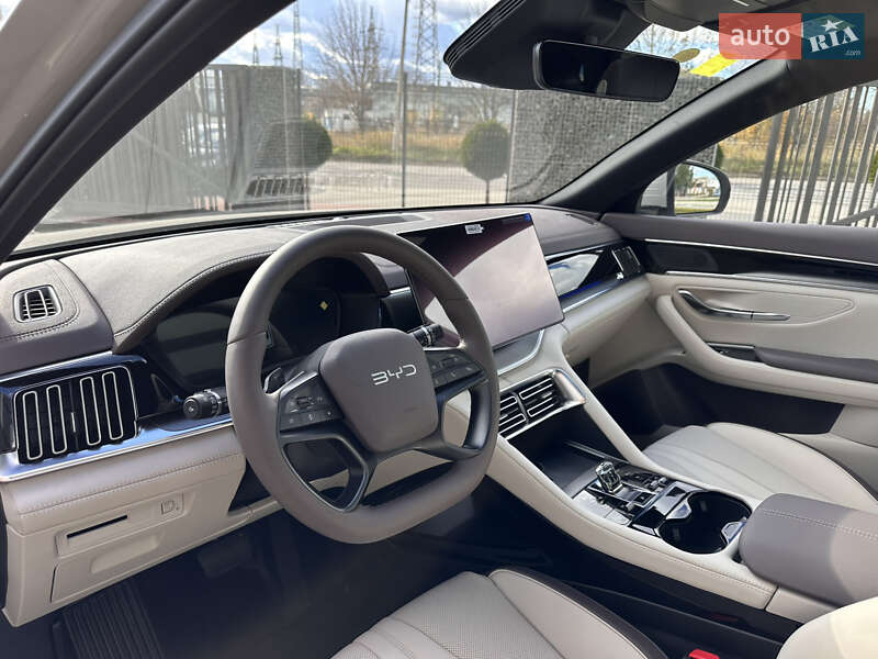 Внедорожник / Кроссовер BYD Song Plus 2025 в Черновцах