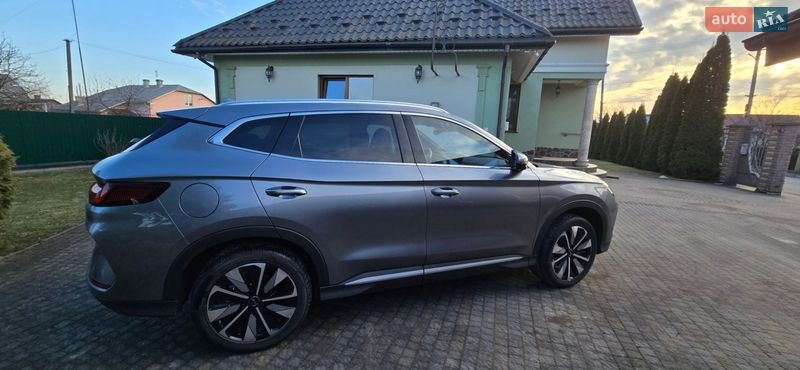 Позашляховик / Кросовер BYD Song Plus 2024 в Радехові