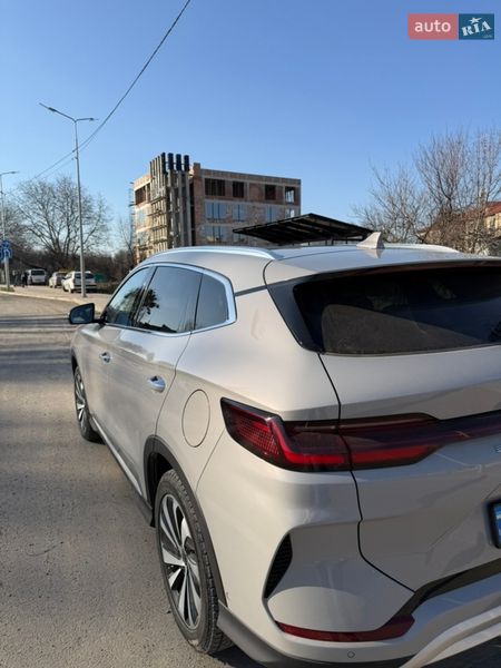 Внедорожник / Кроссовер BYD Song Plus 2024 в Черновцах