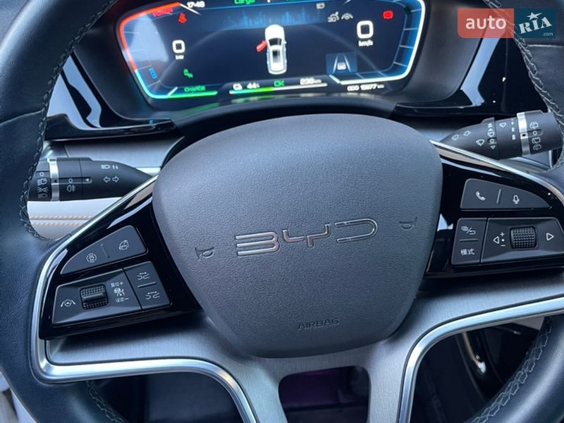 Внедорожник / Кроссовер BYD Song Plus 2023 в Киеве
