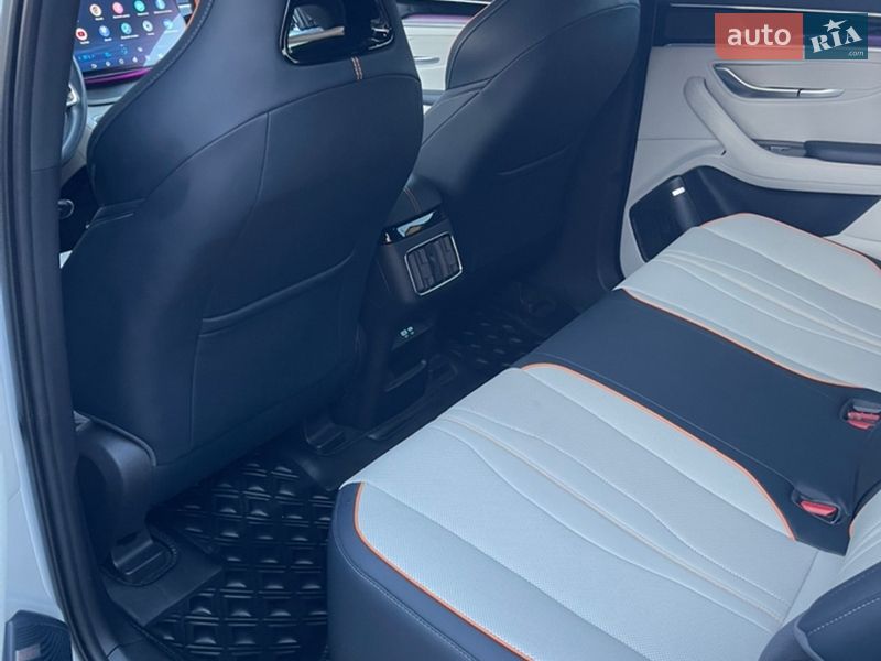 Внедорожник / Кроссовер BYD Song Plus 2023 в Киеве