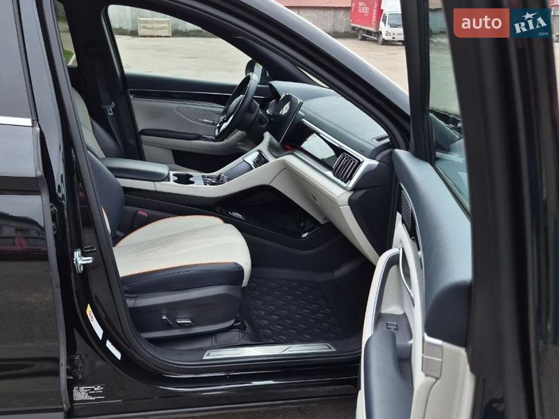 Внедорожник / Кроссовер BYD Song Plus 2023 в Киеве