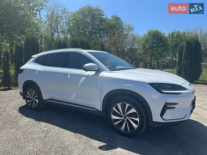 Внедорожник / Кроссовер BYD Song Plus 2023 в Хмельницком