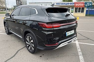 Внедорожник / Кроссовер BYD Song Plus 2023 в Киеве