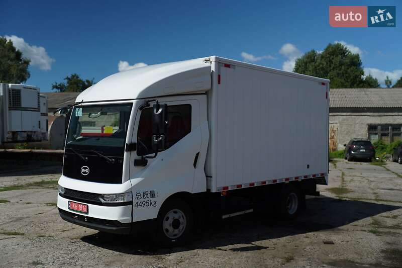 Грузовой фургон BYD T5 2024 в Борисполе