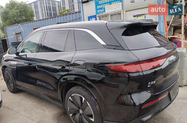 Позашляховик / Кросовер BYD Tang L 2025 в 