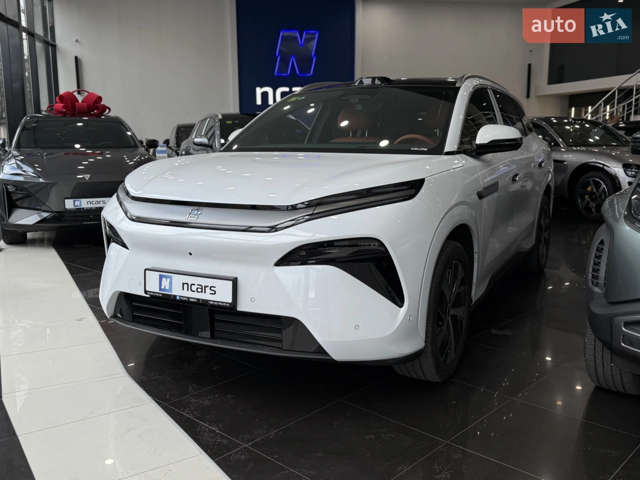 2024 Tesla Model Y - мініатюра 43