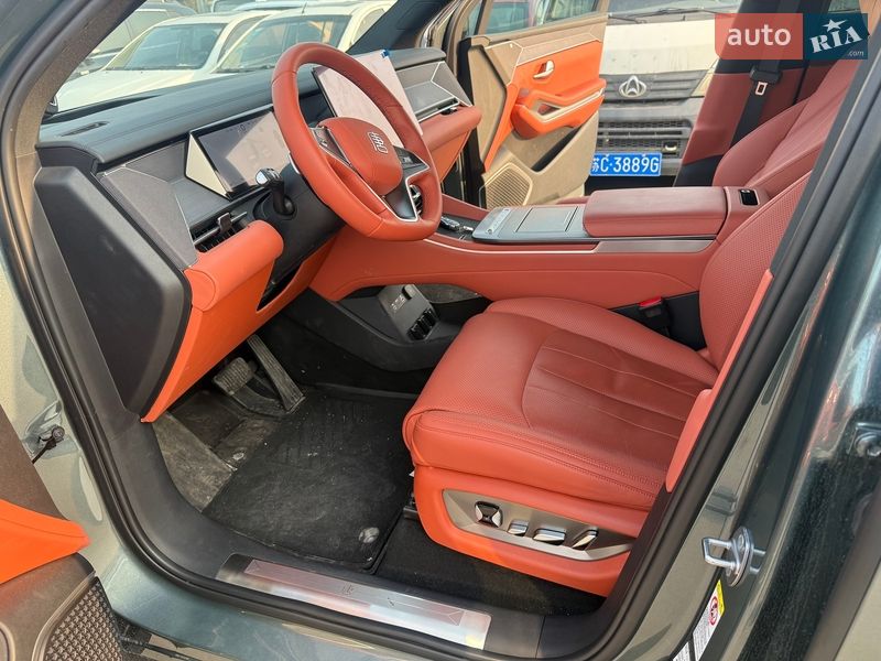 Позашляховик / Кросовер BYD Tang L 2025 в Києві