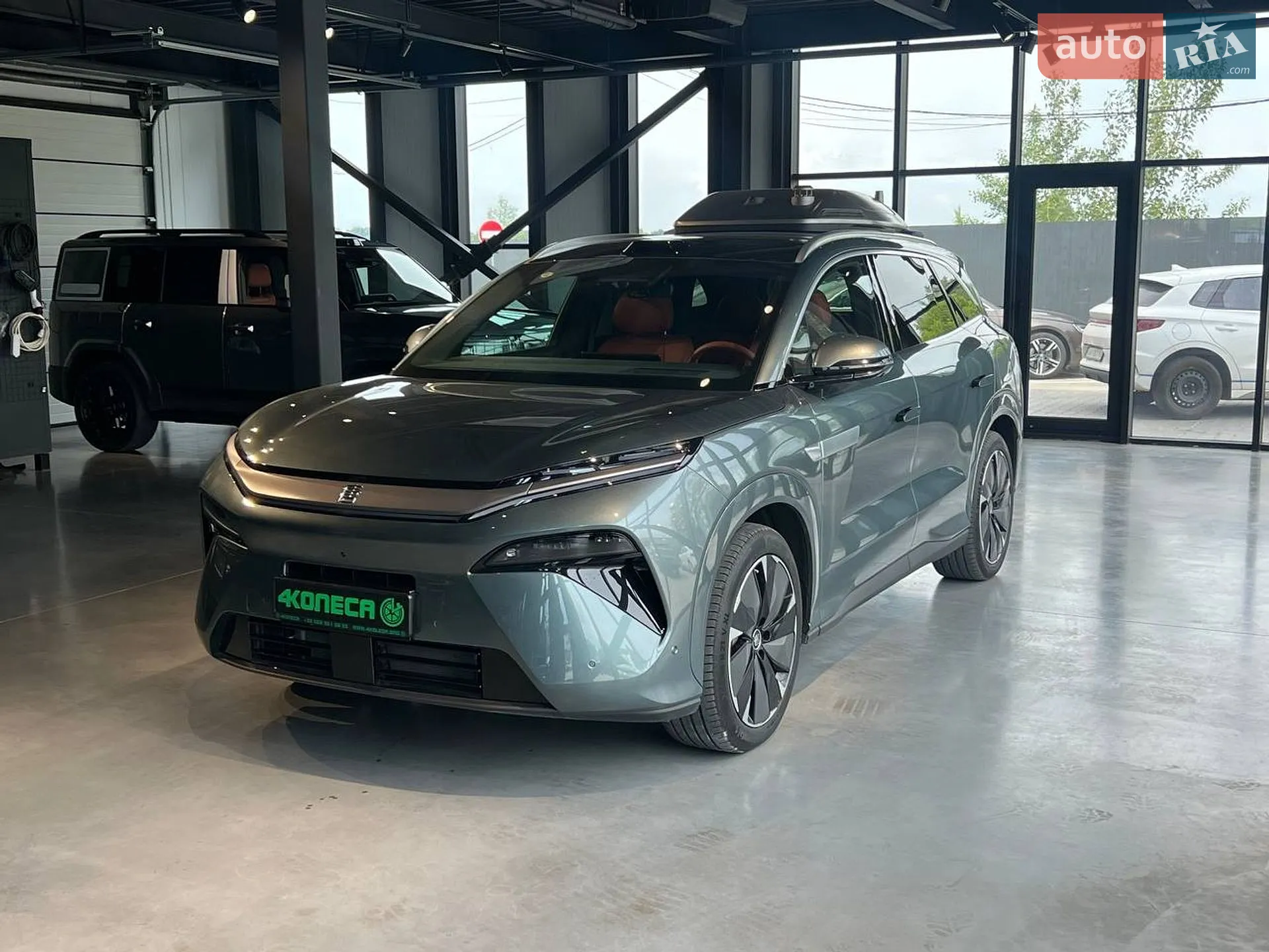 BYD Tang L 2025