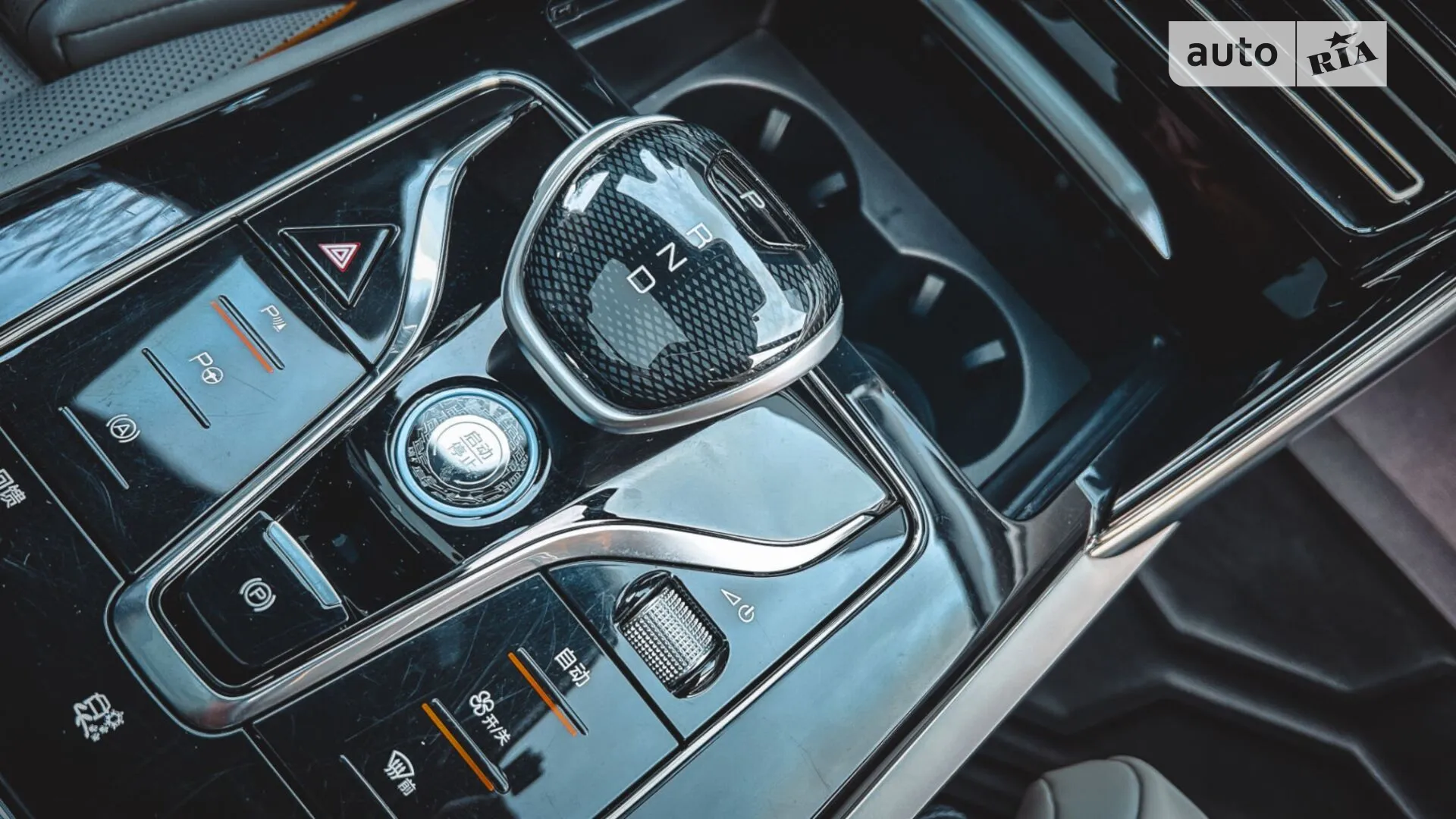 2022 BYD Tang - мініатюра 23