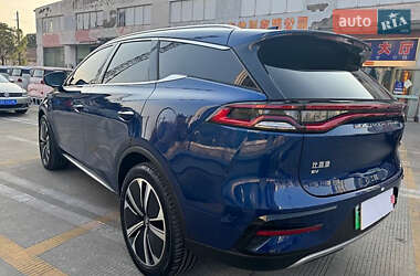 Внедорожник / Кроссовер BYD Tang 2022 в 