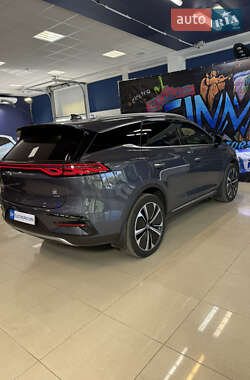 Позашляховик / Кросовер BYD Tang 2024 в 