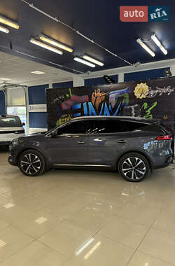 Позашляховик / Кросовер BYD Tang 2024 в 