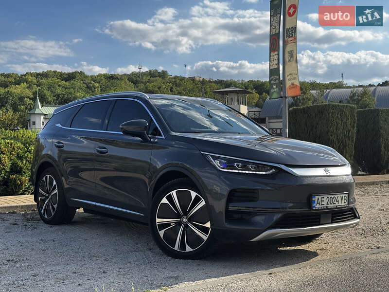 Внедорожник / Кроссовер BYD Tang 2022 в 