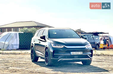 Позашляховик / Кросовер BYD Tang 2023 в 
