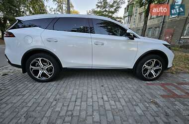 Позашляховик / Кросовер BYD Tang 2022 в 