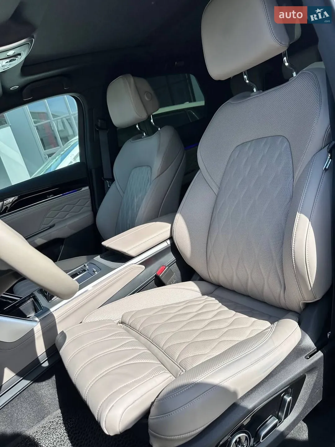 2023 BYD Tang - мініатюра 24