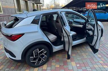 Внедорожник / Кроссовер BYD Yuan Plus 2024 в 