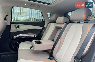 Позашляховик / Кросовер BYD Yuan Plus 2025 в 
