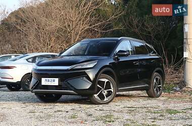 Позашляховик / Кросовер BYD Yuan Plus 2025 в 
