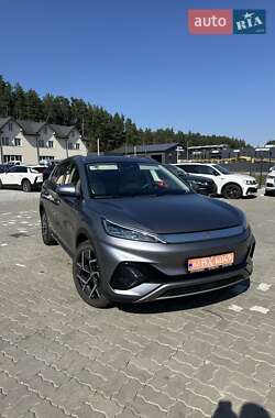 Позашляховик / Кросовер BYD Yuan Plus 2024 в 