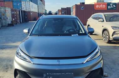 Позашляховик / Кросовер BYD Yuan Plus 2024 в  фото 2 Позашляховик / Кросовер BYD Yuan Plus 2024 в