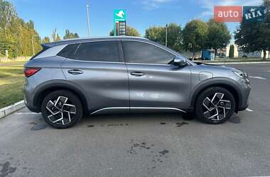 Внедорожник / Кроссовер BYD Yuan Plus 2023 в 