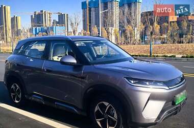 Внедорожник / Кроссовер BYD Yuan Up 2024 в 