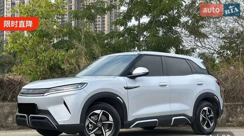 Внедорожник / Кроссовер BYD Yuan Up 2024 в Киеве