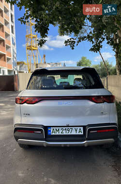 Внедорожник / Кроссовер BYD Yuan Up 2024 в 