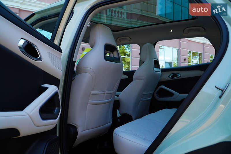 Внедорожник / Кроссовер BYD Yuan Up 2024 в Одессе