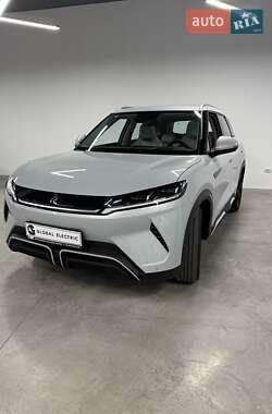 Внедорожник / Кроссовер BYD Yuan Up 2024 в Черновцах