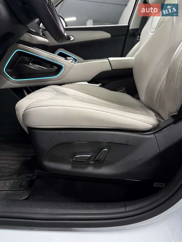 Позашляховик / Кросовер BYD Yuan Up 2024 в Чернівцях фото 19 Позашляховик / Кросовер BYD Yuan Up 2024 в Чернівцях