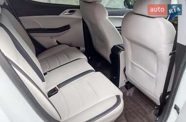 Позашляховик / Кросовер BYD Yuan 2022 в 