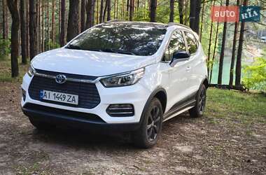 Внедорожник / Кроссовер BYD Yuan 2018 в 