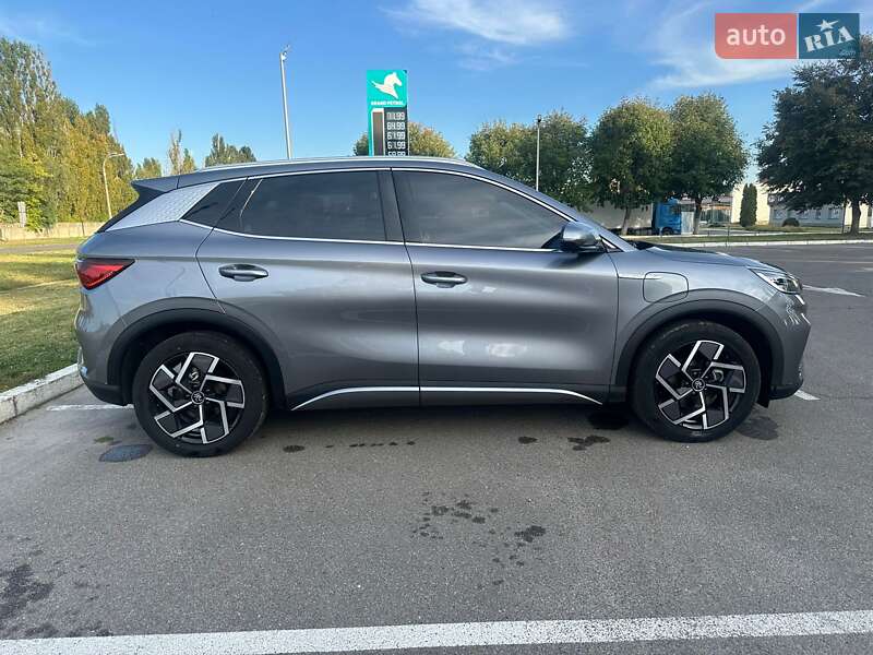 Внедорожник / Кроссовер BYD Yuan 2023 в Киеве