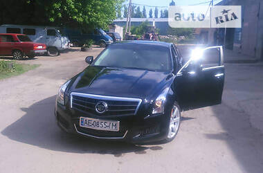 Седан Cadillac ATS 2013 в Вільногірську