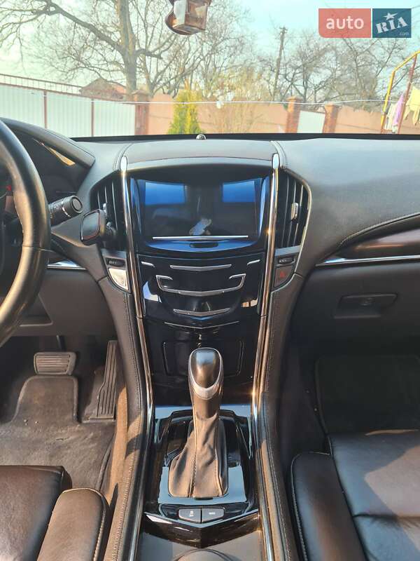 Седан Cadillac ATS 2013 в Чернівцях