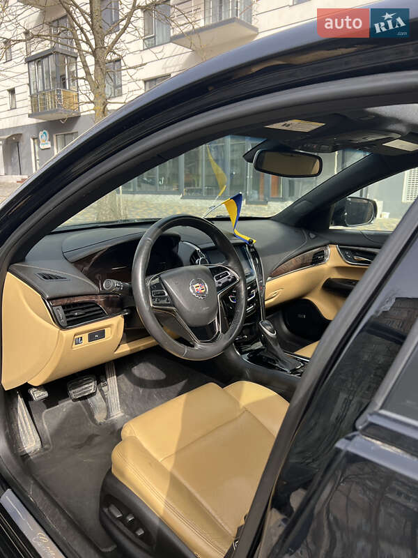 Седан Cadillac ATS 2013 в Тернополе