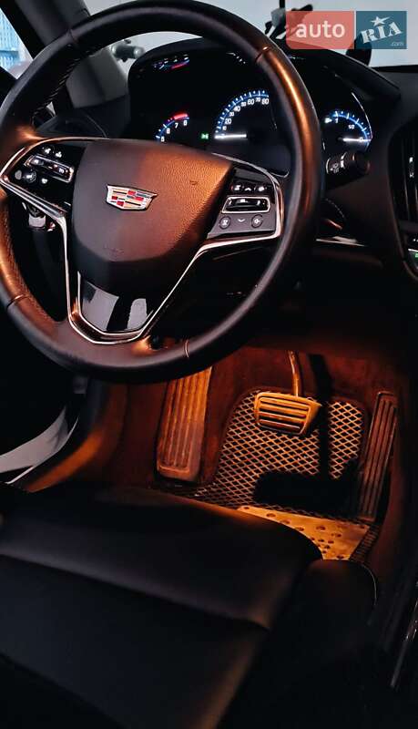 Седан Cadillac ATS 2015 в Херсоне