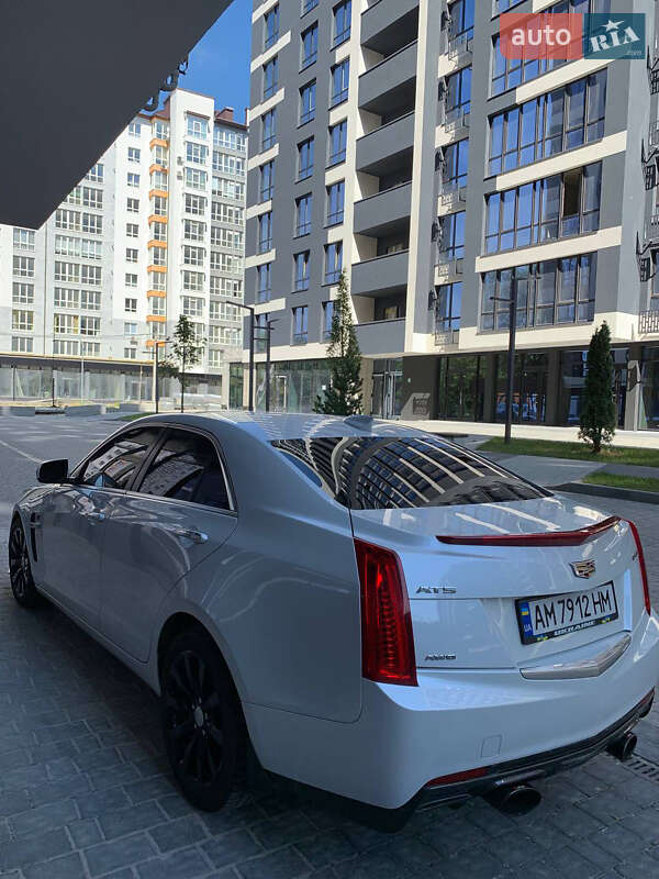 Седан Cadillac ATS 2018 в Львове