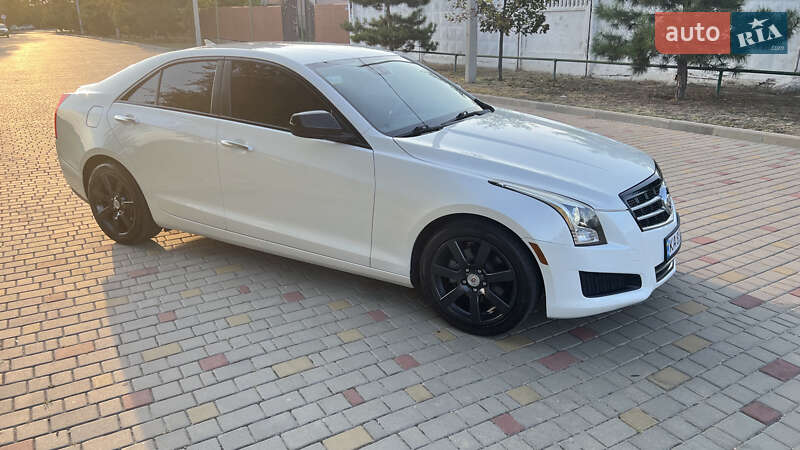 Седан Cadillac ATS 2013 в Измаиле