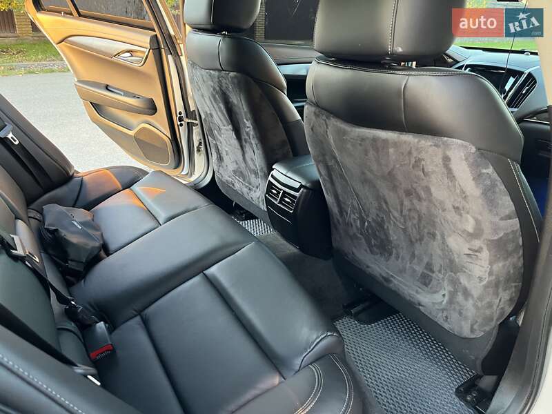 Седан Cadillac ATS 2014 в Києві